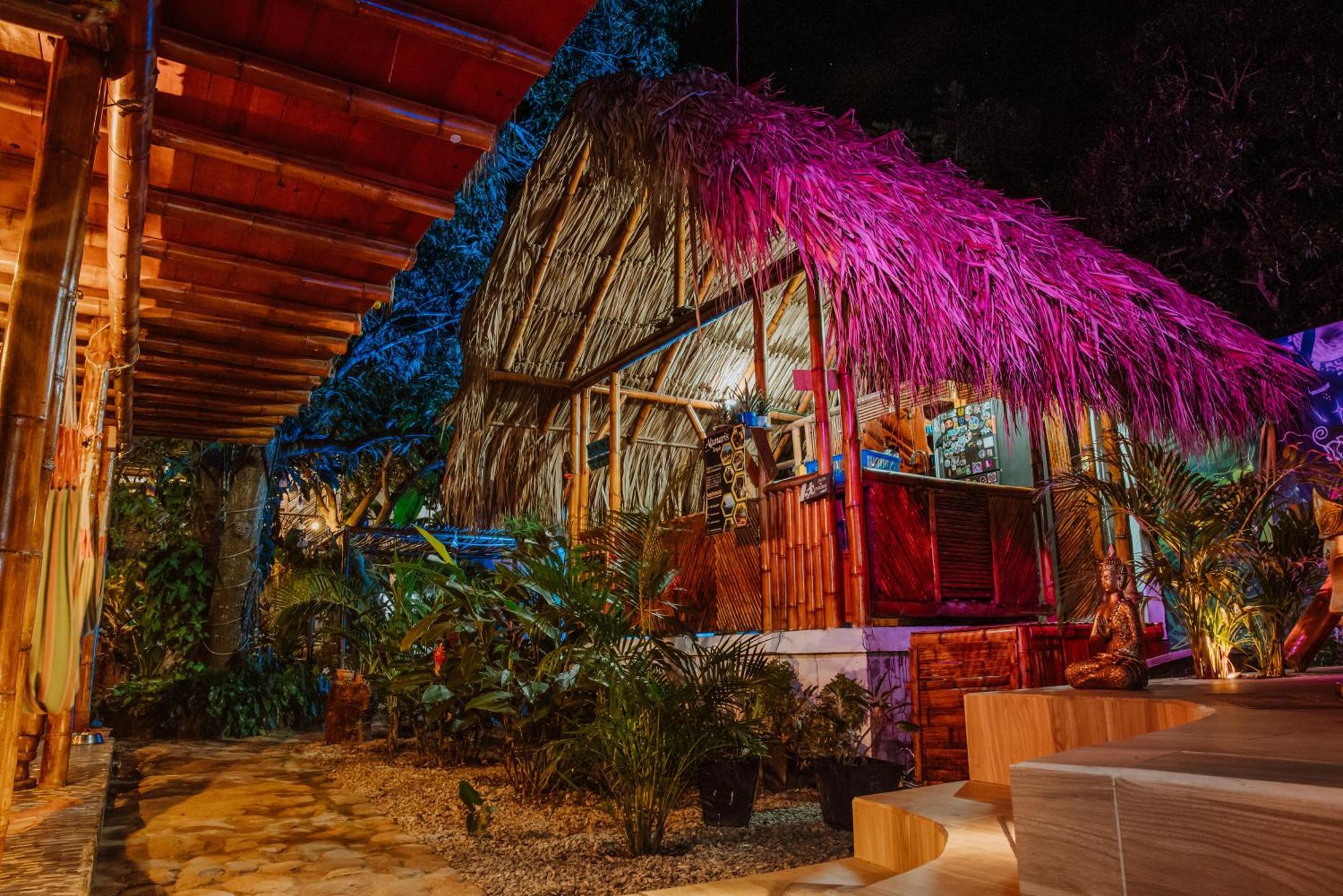 Hotel Kasakolà à Palomino Extérieur photo